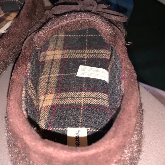 Male Slippers - Picture 2 of 6